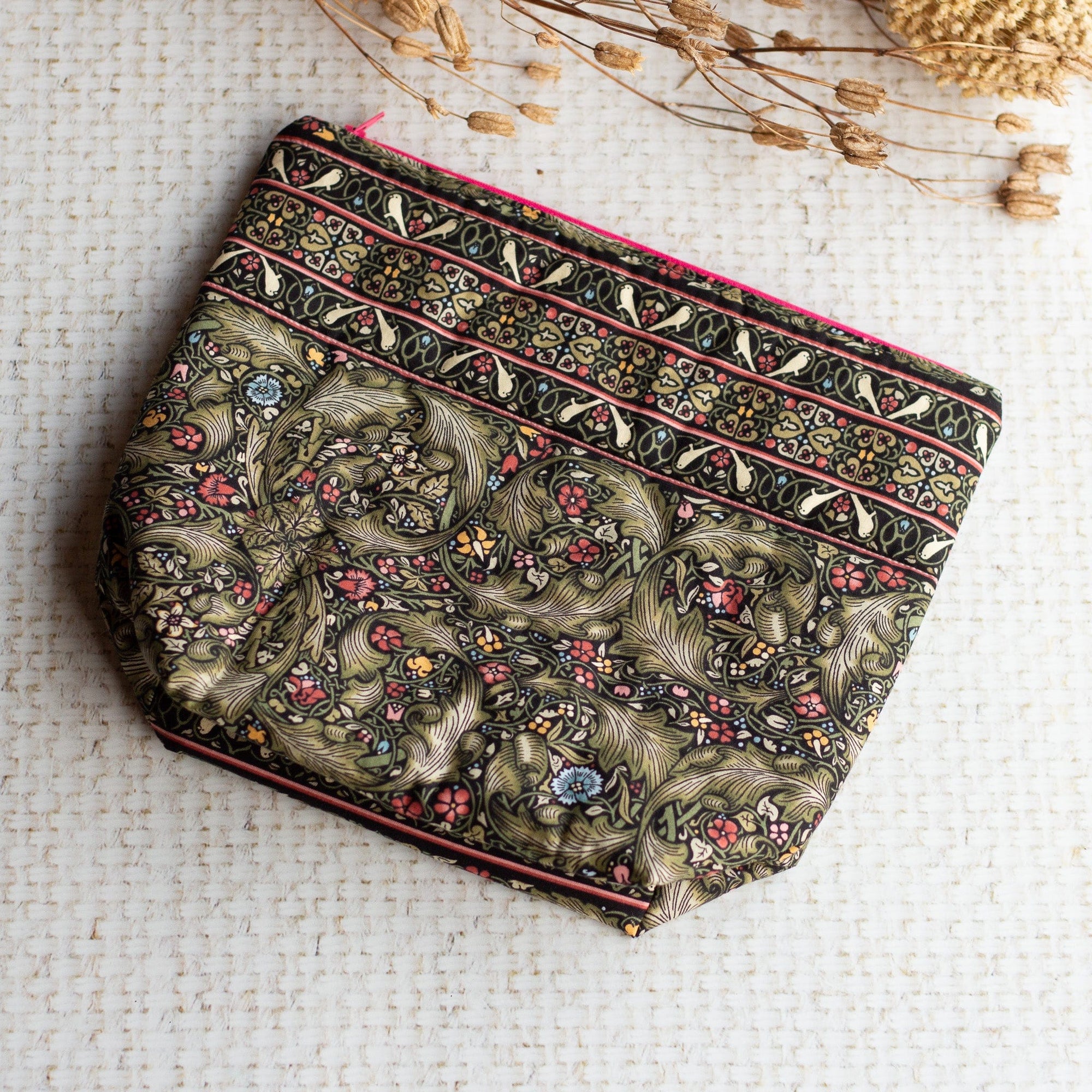 Madge Collection Bag 6 The Madge Collection - Large 'William Morris' Zipper Project Bags
