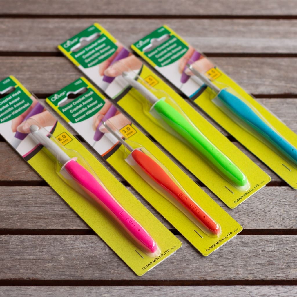 Clover Clover Amour Crochet Hooks
