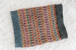 Louie & Lola Yarns Advent Calendar Gingerbread Haus 2023 Advent Set - Merino Silk Yak DK PRE-ORDER