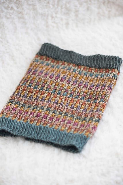 Louie & Lola Yarns Advent Calendar Gingerbread Haus 2023 Advent Set - Merino Silk Yak DK PRE-ORDER