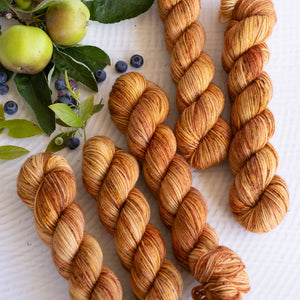 Louie & Lola Yarns BFL DK - Harvest Collection - Harvest Gold