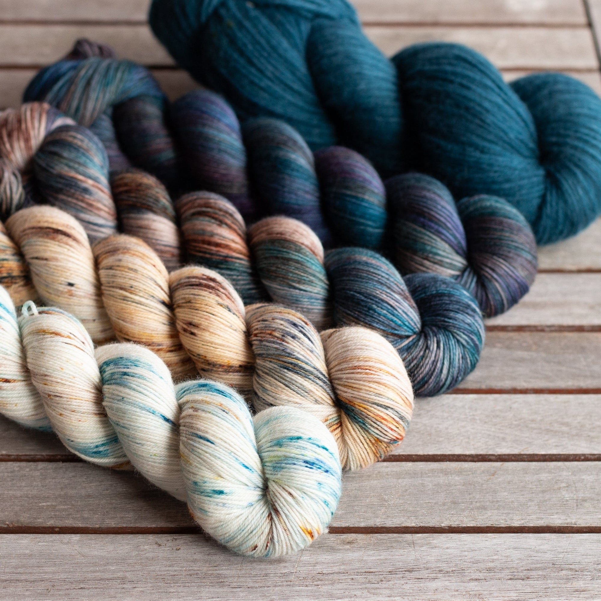 Louie & Lola Yarns EXP Sweater Kit - Blue Moon Fade