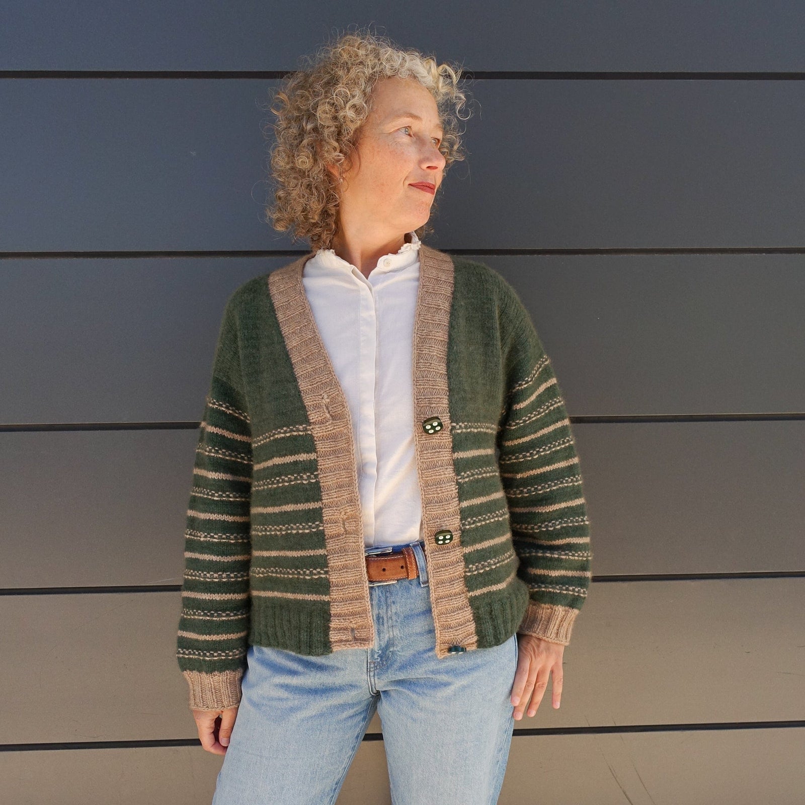 Louie & Lola Yarns Vera Loves Knitting - Homey Cardigan Kit - Merino Possum DK