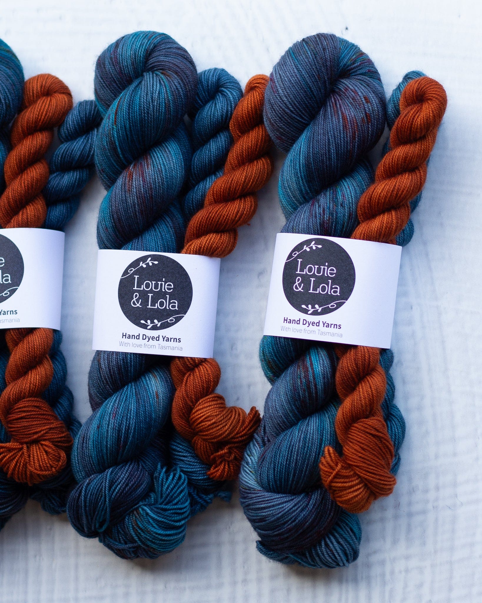 Louie & Lola Yarns Yarn Club Flock & Feather Yarn of the Month - March 2025 - Black Copper Maran