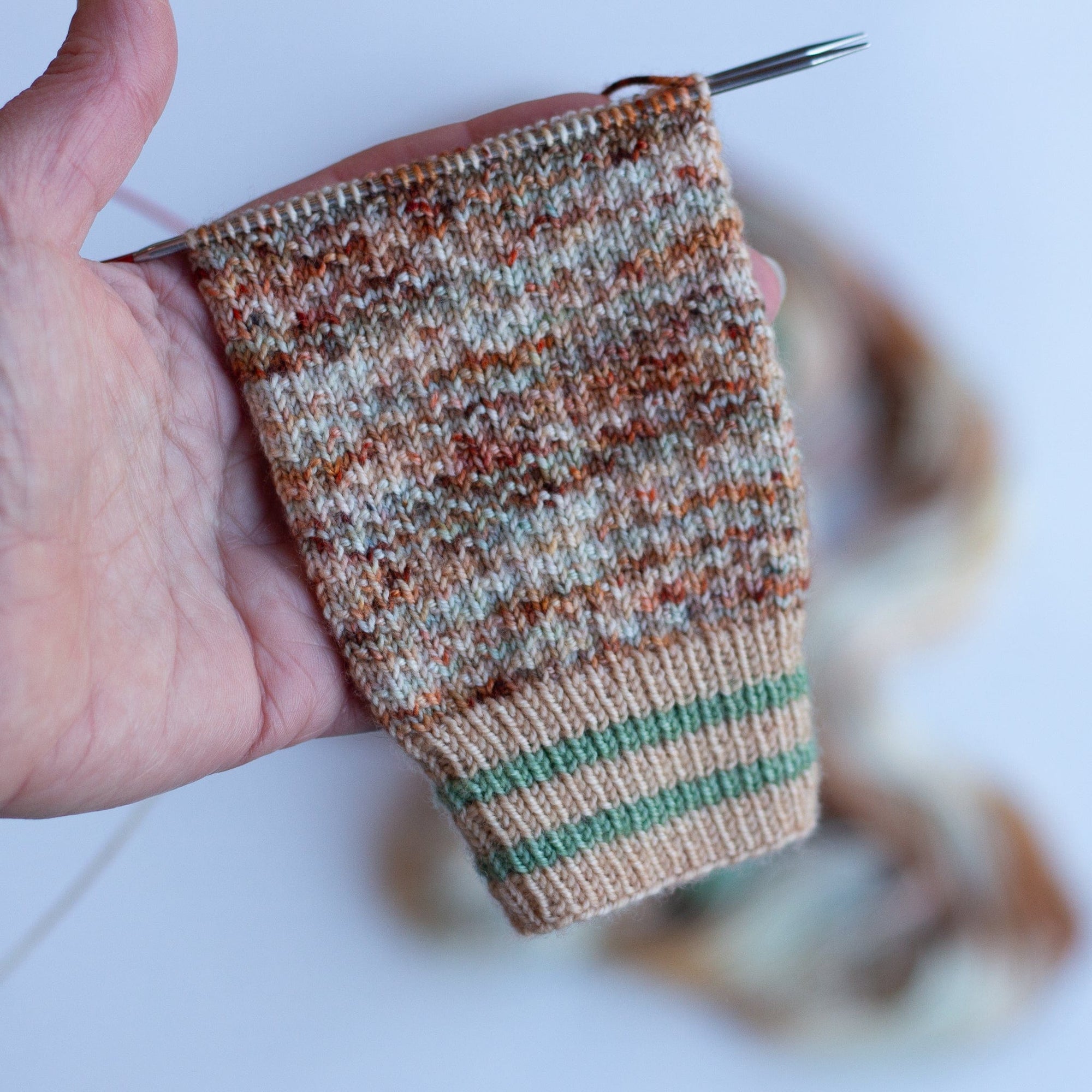 Louie & Lola Yarns Yarn Club Flock & Feather Yarn of the Month - May 2025 - Buff Laced Polish Hen