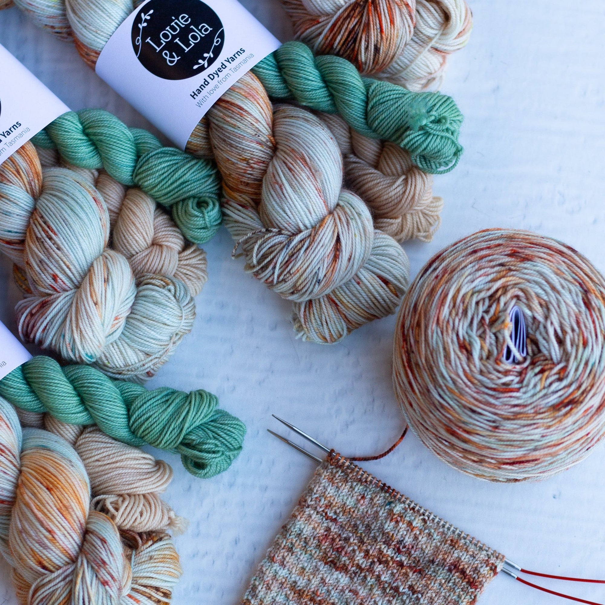 Louie & Lola Yarns Yarn Club Flock & Feather Yarn of the Month - May 2025 - Buff Laced Polish Hen