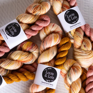 Louie & Lola Yarns Yarn Club Flock & Feather Yarn of the Month - October 2026 - Buff Cochin