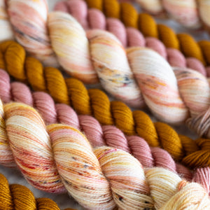 Louie & Lola Yarns Yarn Club Flock & Feather Yarn of the Month - October 2026 - Buff Cochin