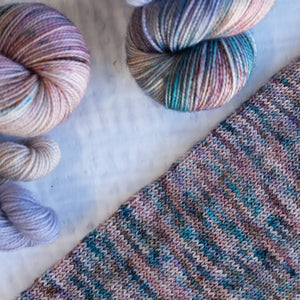Louie & Lola Yarns Yarn Club Flock & Feather Yarn of the Month - September 2026 - Chocolate & Mauve Silkie