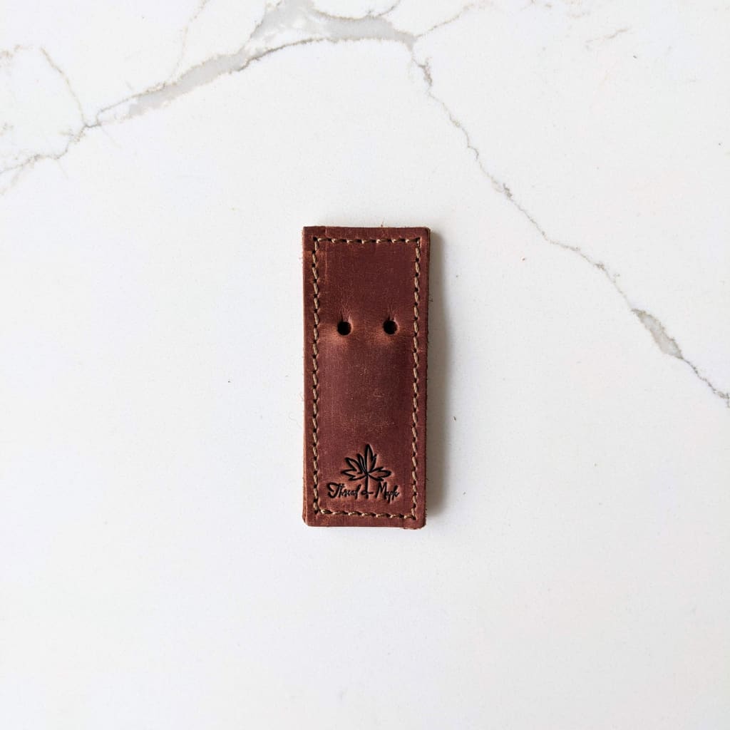 Thread & Maple Whiskey Thread & Maple - Leather Tapestry Needle Slip