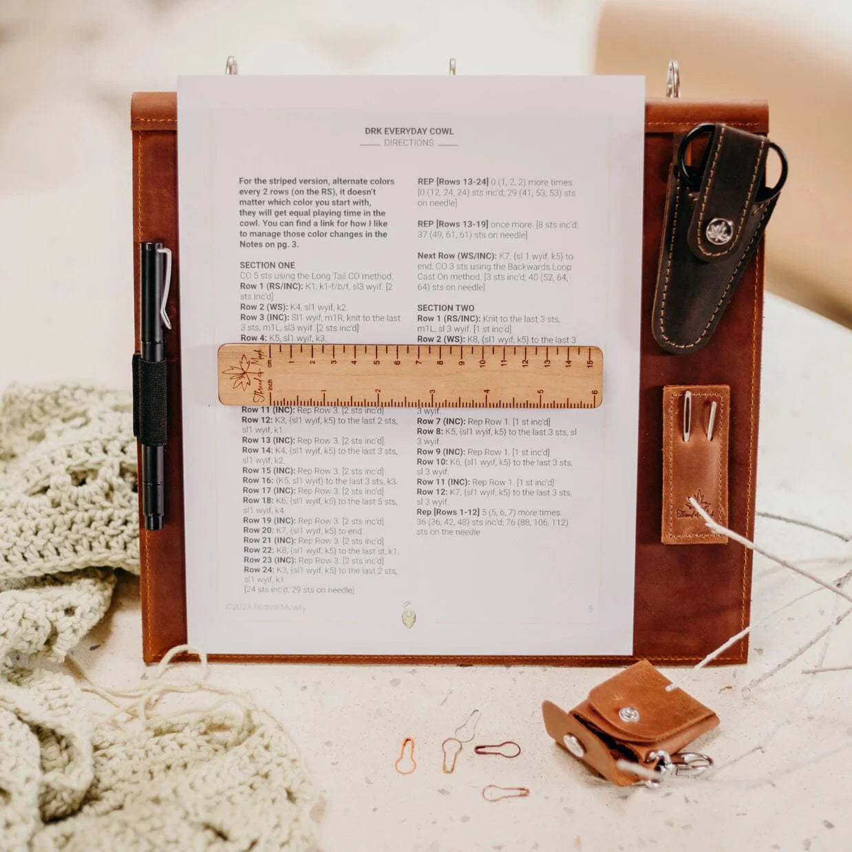 Thread & Maple Thread & Maple - Magnetic Cherry Wood 6" Needle Gauge Ruler