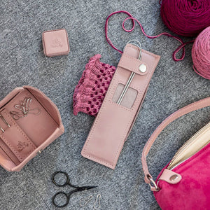 Thread & Maple Thread & Maple - Needle Cosy